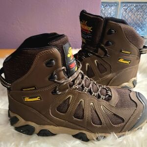 Mens Thorogood boots sz 10m Excellent condition!